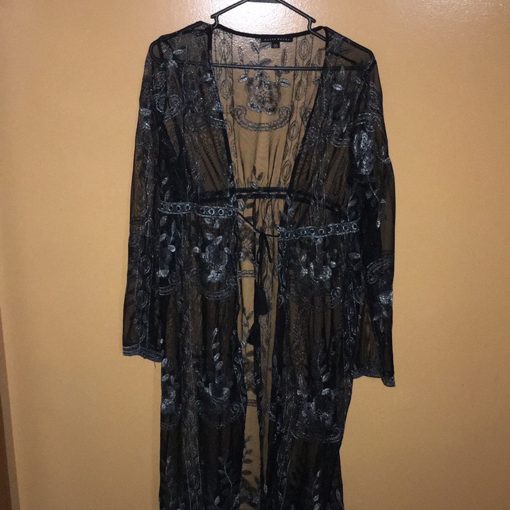Fashion nova || Sheer cardigan/coverup - Picture 2 of 4